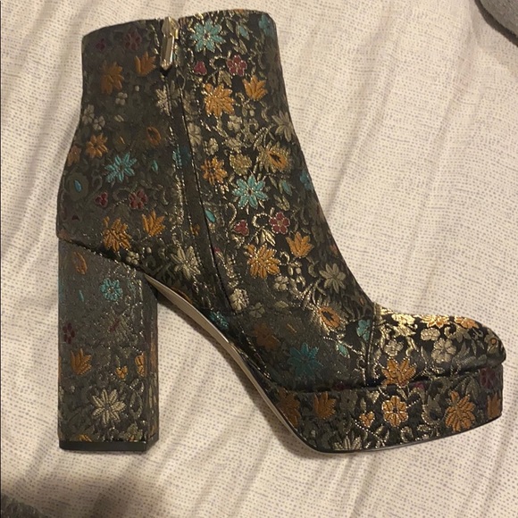 Fun Booties! - Picture 3 of 4